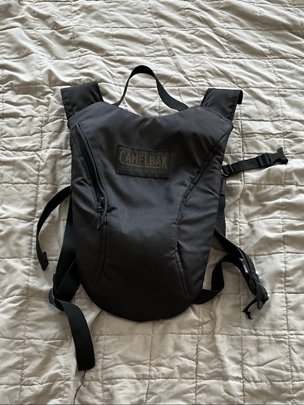 ▪️1.5 L -CamelBak Black Hydration Backpack ▪️